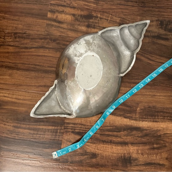 Silver Conch Shell Decorative Tray - Picture 2 of 2